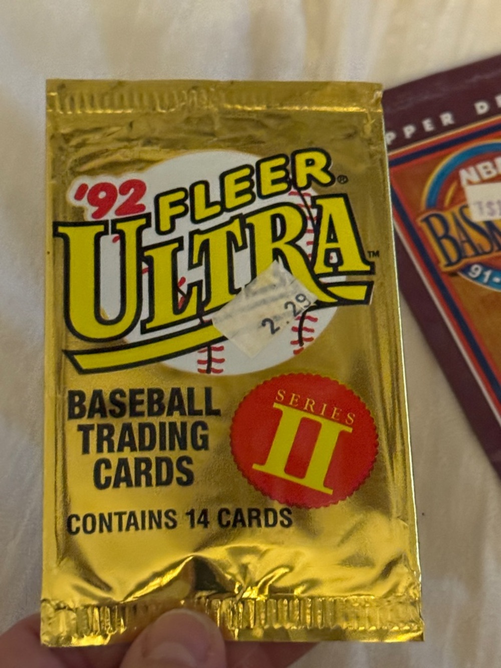 Ultra '92 Gold Baseball Trading Card Pack - - Gold